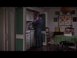 hotel (1967). film based on the novel by arthur hailey.