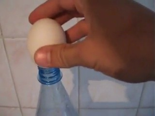 how to put an egg in a bottle. the best way