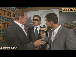 arnold and sylvester interview (the expendables 2 premiere | los angeles)